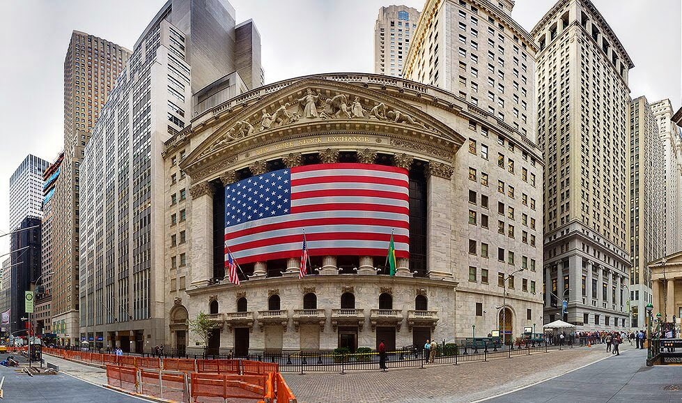 Rua Wall Street em Nova York Rua Wall Street em Nova York