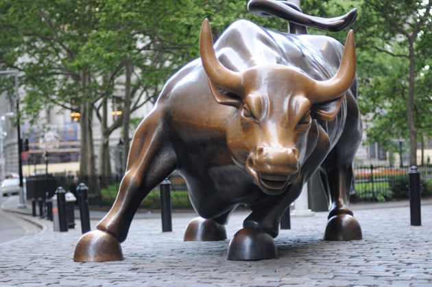 Wall Street e o Touro de Bronze de Manhattan Wall Street e o Touro de Bronze de Manhattan