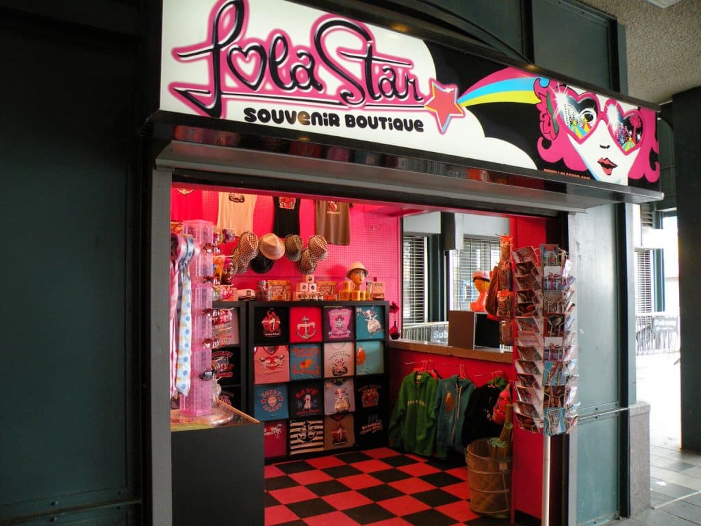 Loja Lola Star Souvenir Boutique Loja Lola Star Souvenir Boutique
