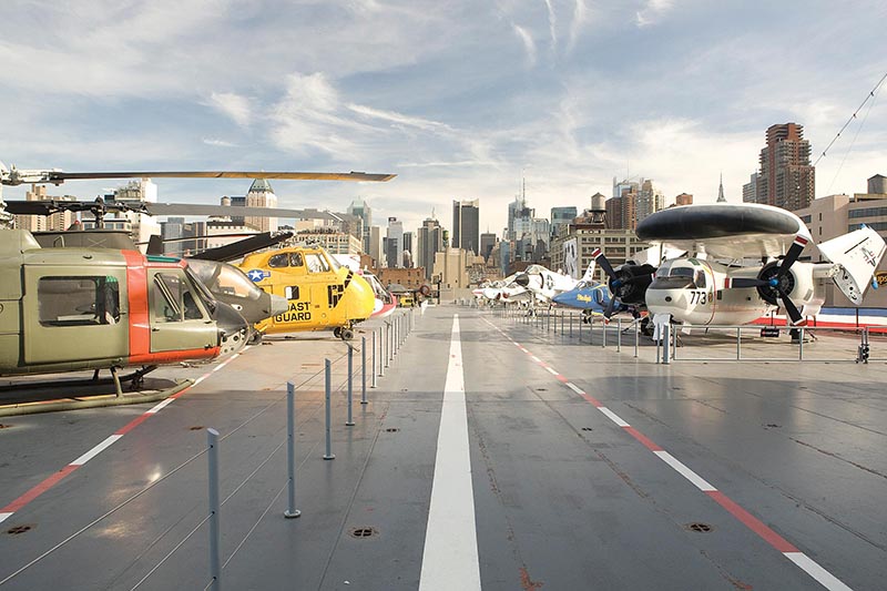 Museu Intrepid Sea, Air & Space em Nova York Museu Intrepid Sea, Air & Space em Nova York